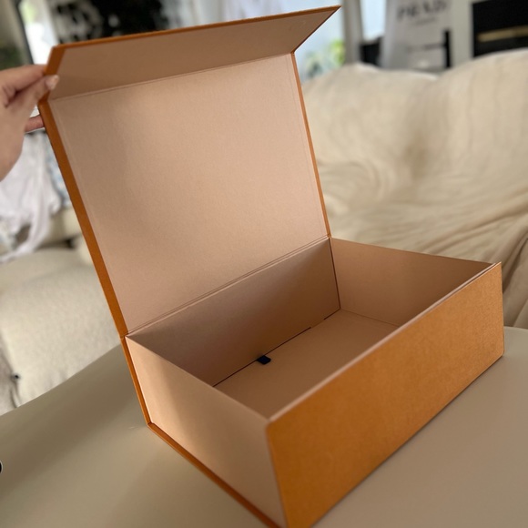 Louis Vuitton Magnetic Storage Bag Shopping Box - Picture 5 of 15